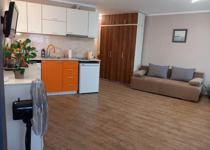 силви съни бийч плаза *